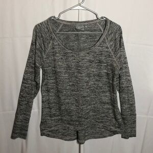 Athleta Women’s Long Sleeve Top Size Medium